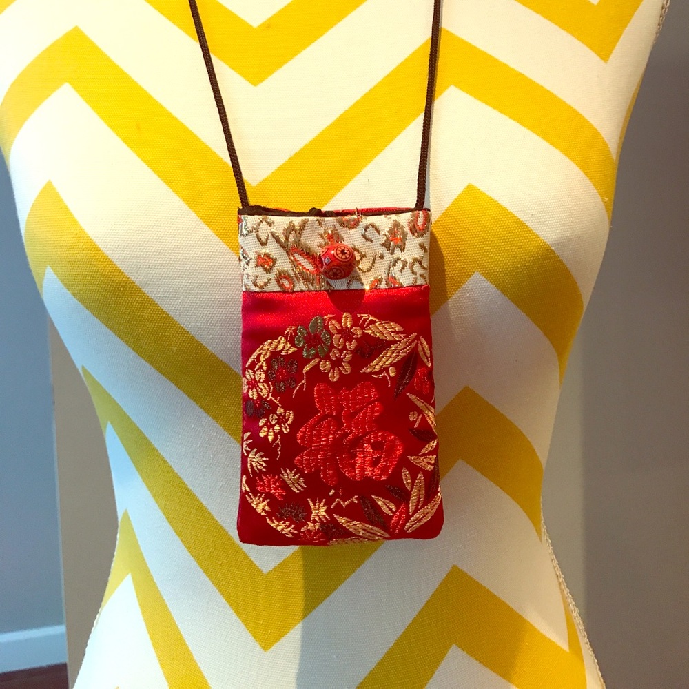 Satin mini purse necklace